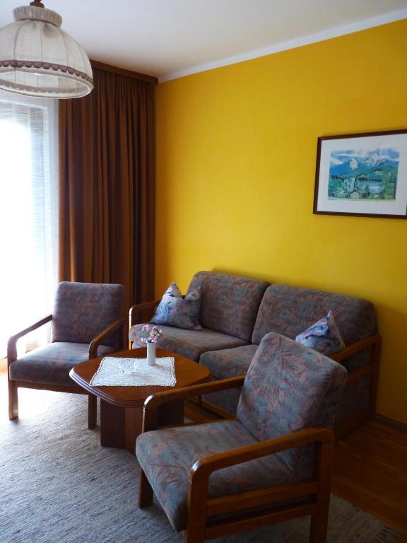 Pension Broenimann Оссіах Екстер'єр фото
